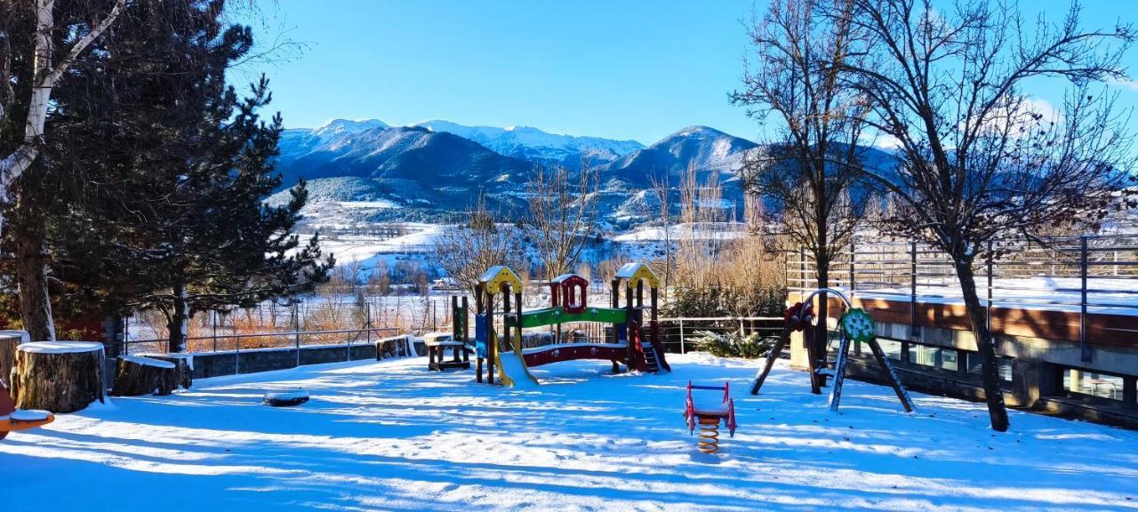 Alberg La Bruna Bellver De Cerdanya Zewnętrze zdjęcie